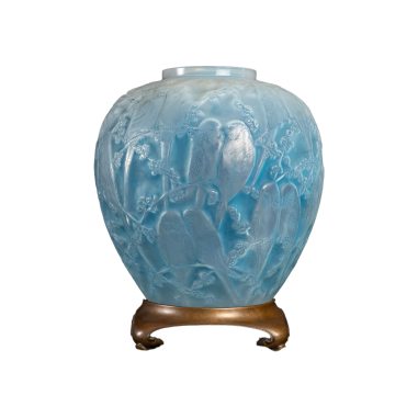 René Lalique 1919 - Opalescent Parakeets Vase