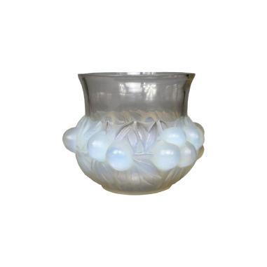 René Lalique : Vase "Prunes" Opalescent
