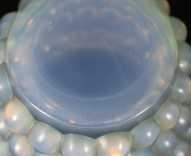 R. Lalique - “Montmorency” Opalescent...