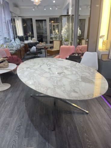 Florence Knoll (1917-2019): Dining...