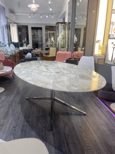 Florence Knoll (1917-2019): Dining...