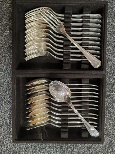 Christofle - "America" cutlery set...
