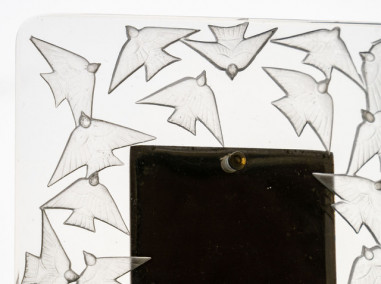 R.Lalique: Frame "SWALLOWS" 1926