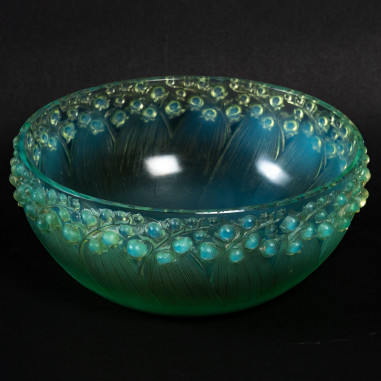 R.LALIQUE : “Lily of the Valley” Cup...