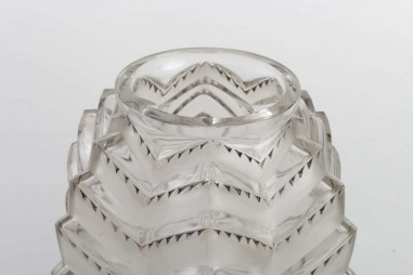 René Lalique: "Soustons" Vase
