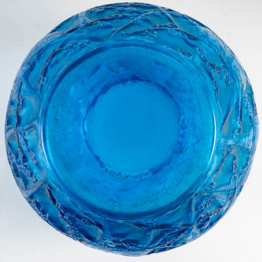 René Lalique (1860-1945) : Vase...