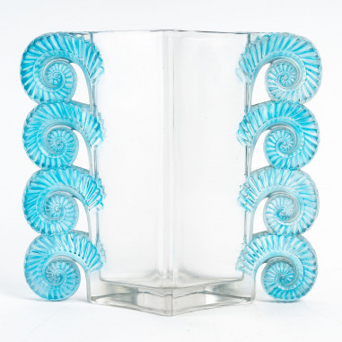 René Lalique : "Amiens" Vase 1929