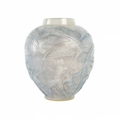 René LALIQUE: "ARCHERS" Opalescent Vase