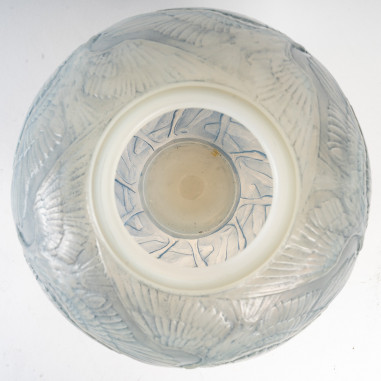 René LALIQUE: "ARCHERS" Opalescent Vase