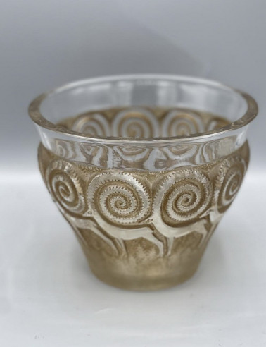 Rene Lalique : Vase Rennes 1933