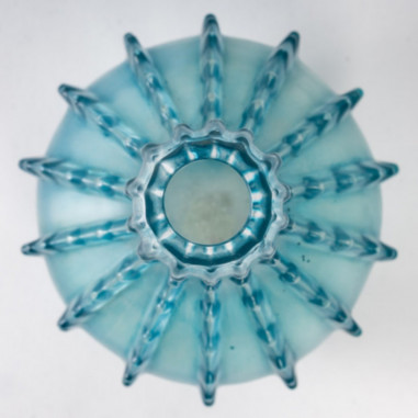 René Lalique : "Dentelé" Vase 1912