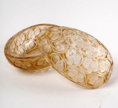 René Lalique : Boîte « Poussins » 1929