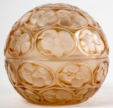 René Lalique : Boîte « Poussins » 1929