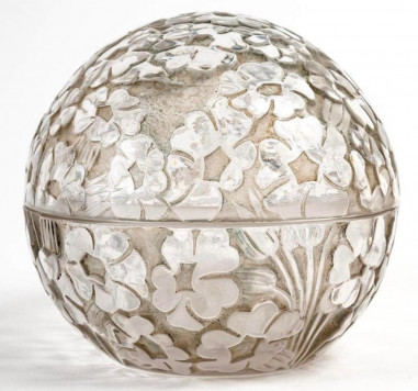 René Lalique: Box "Periwinkles" 1929