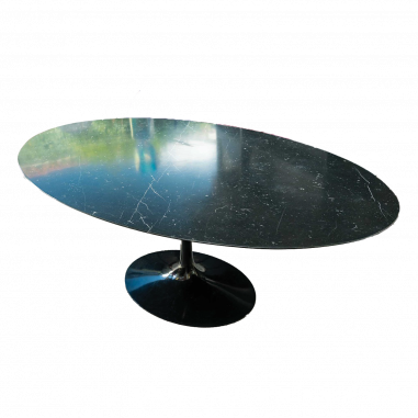 E.Saarinen & Knoll international: "Tulip oval table"