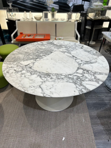 Eero aarinen for Knoll: “Tulip” table...