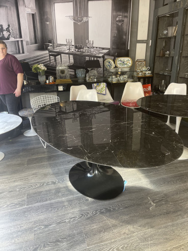 Saarinen & Knoll International: Table...