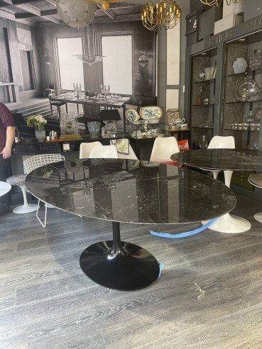 Saarinen & Knoll International: Table...