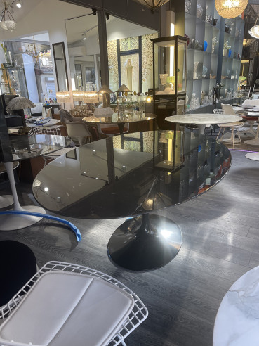 Saarinen & Knoll International: Table...
