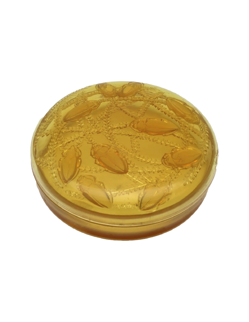 René Lalique: "CLEONES" Yellow Tinted Box