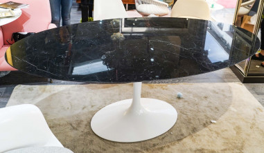 Saarinen & Knoll International:...