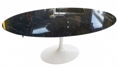 Saarinen & Knoll International:...