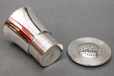 Jean Puiforcat - Saupoudroir Argent...