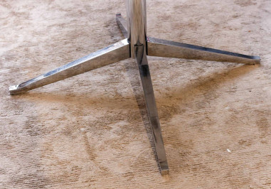 Florence Knoll - TABLE round top...