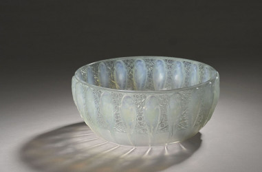 René LALIQUE Glass bowl. Art deco...