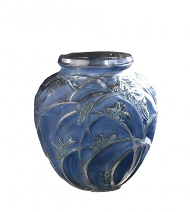 René LALIQUE Glass vase model "Sauterelles" from 1912