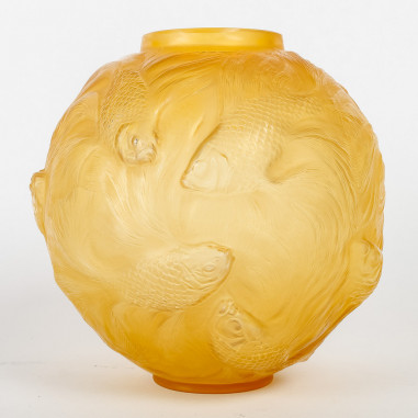 René Lalique, vase en verre +de style...