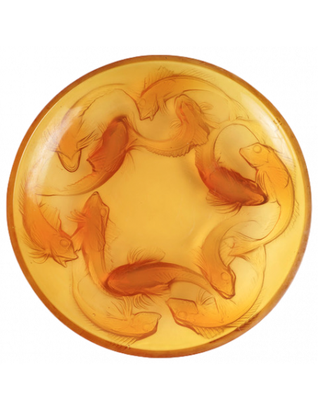 René LALIQUE , Plat "Martigues » en verre Teinté Butterscotsh