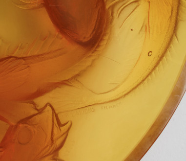 René LALIQUE , Plat "Martigues" en...