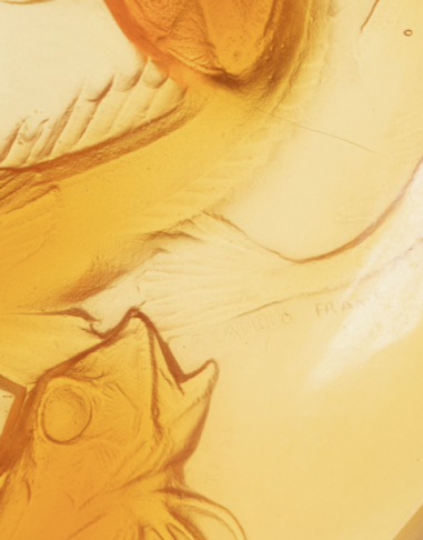 René LALIQUE , Dish "Martigues" in...