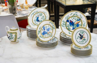 Hermès : ‘Les Toucans’ Service Party