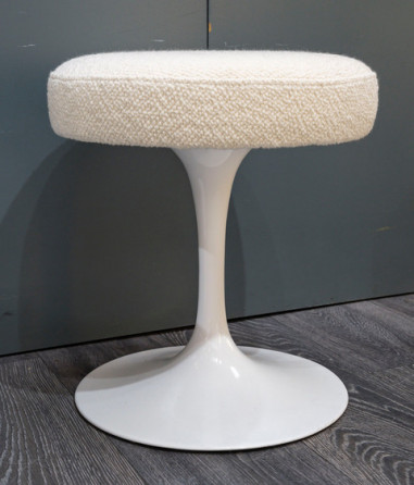 knoll -E Saarinen ‘Tulip’ Pair of stools