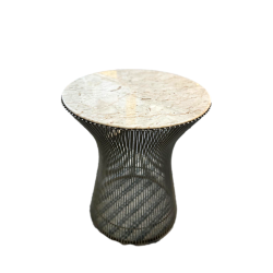 Knoll& Waren PLATNER, Pair of steel side tables, beige veined white marble top