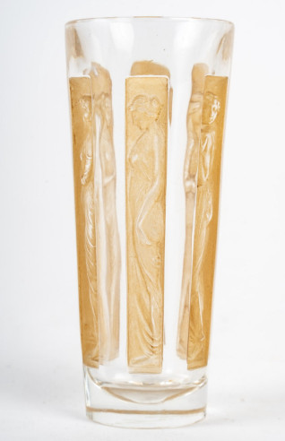 R. Lalique - “Six figurines” series...