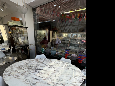 Eero Saarinen & Knoll : "Tulip" table...