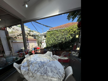 Eero Saarinen & Knoll : "Tulip" table...