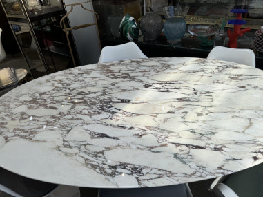 Eero Saarinen & Knoll : "Tulip" table...