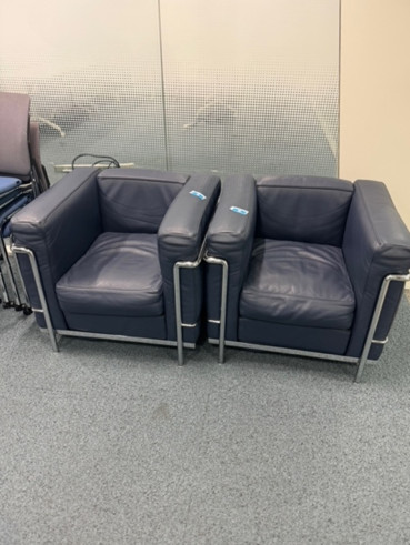 Le Corbusier for Cassina: LC2...