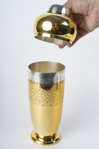 TETARD Frères - SHAKER in Vermeil...