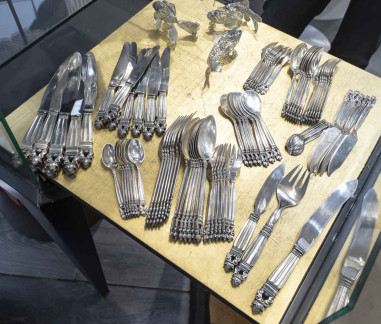 GEORG JENSEN , Ménagère “ Acorn ”...