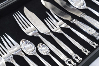 GEORG JENSEN , Ménagère “ Acorn ”...