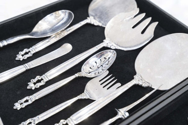 GEORG JENSEN , Ménagère “ Acorn ”...