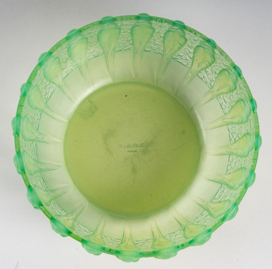 René Lalique: “Parakeets” Peppermint...
