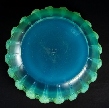 René Lalique: “Parakeets” Peppermint...