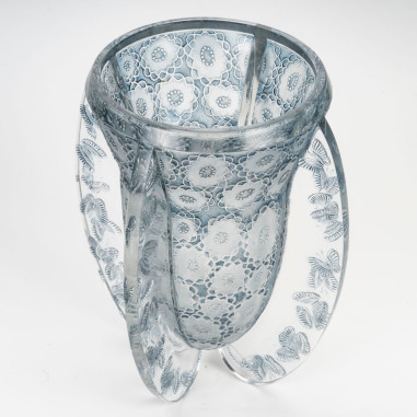 René LALIQUE (1860 - 1945)...