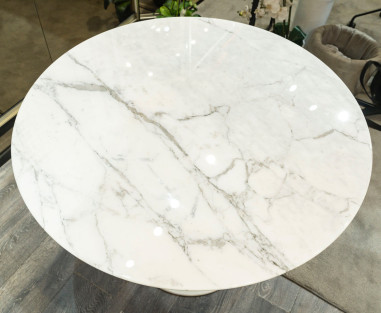 Eero Saarinen & Knoll : Table « Tulip...